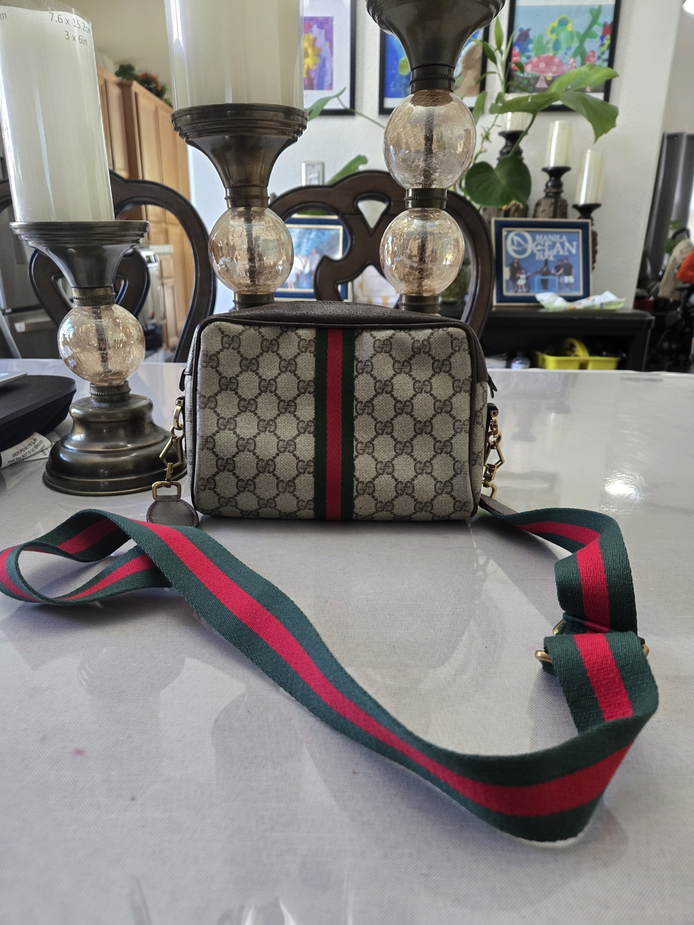 Gucci Beige GG Monogram Crossbody with Green and Red Web Stripe - Picture 3 of 12